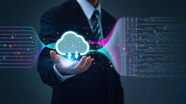 technology cloud computing, digital information, and data storage to global network. businessman hand-holding icon cloud for server. internet connection for backup data. development cloud security - 平台安全 個照片及圖片檔